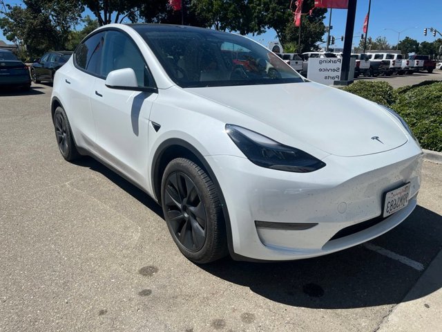 tesla model y 2025 7SAYGDED2SF277922 image tesla model y 2025 7SAYGDED2SF277922 image